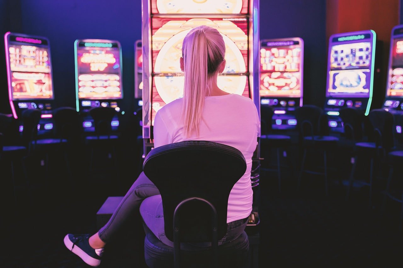 za9 လောင်းကစား မြန်မာနိုင်ငံ Online Betting Platform ဘောလုံးနှင့် Esports